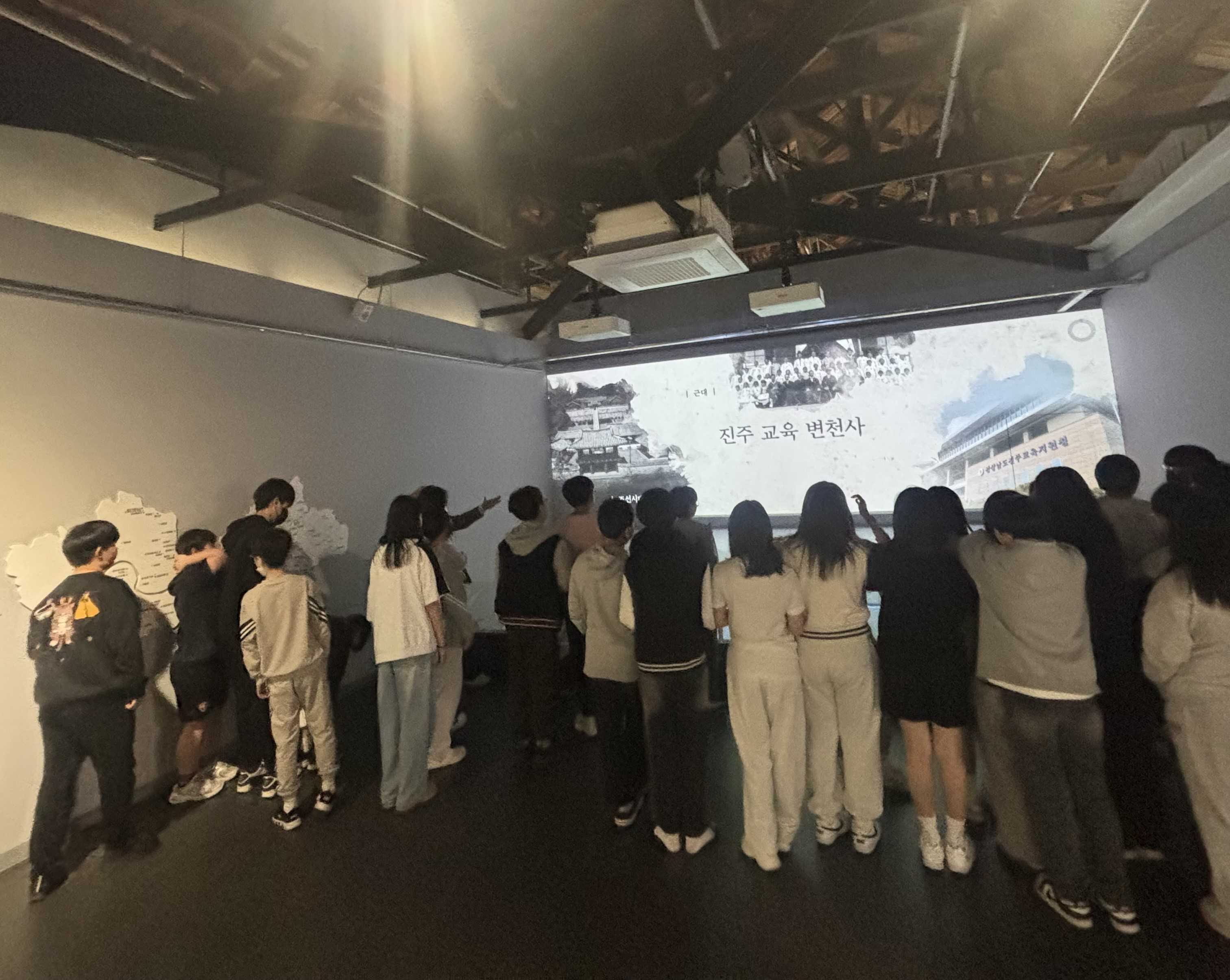 진주교육지원청,‘문화유산이 품은 진주 이야기’함께 들어요! - 관련이미지2