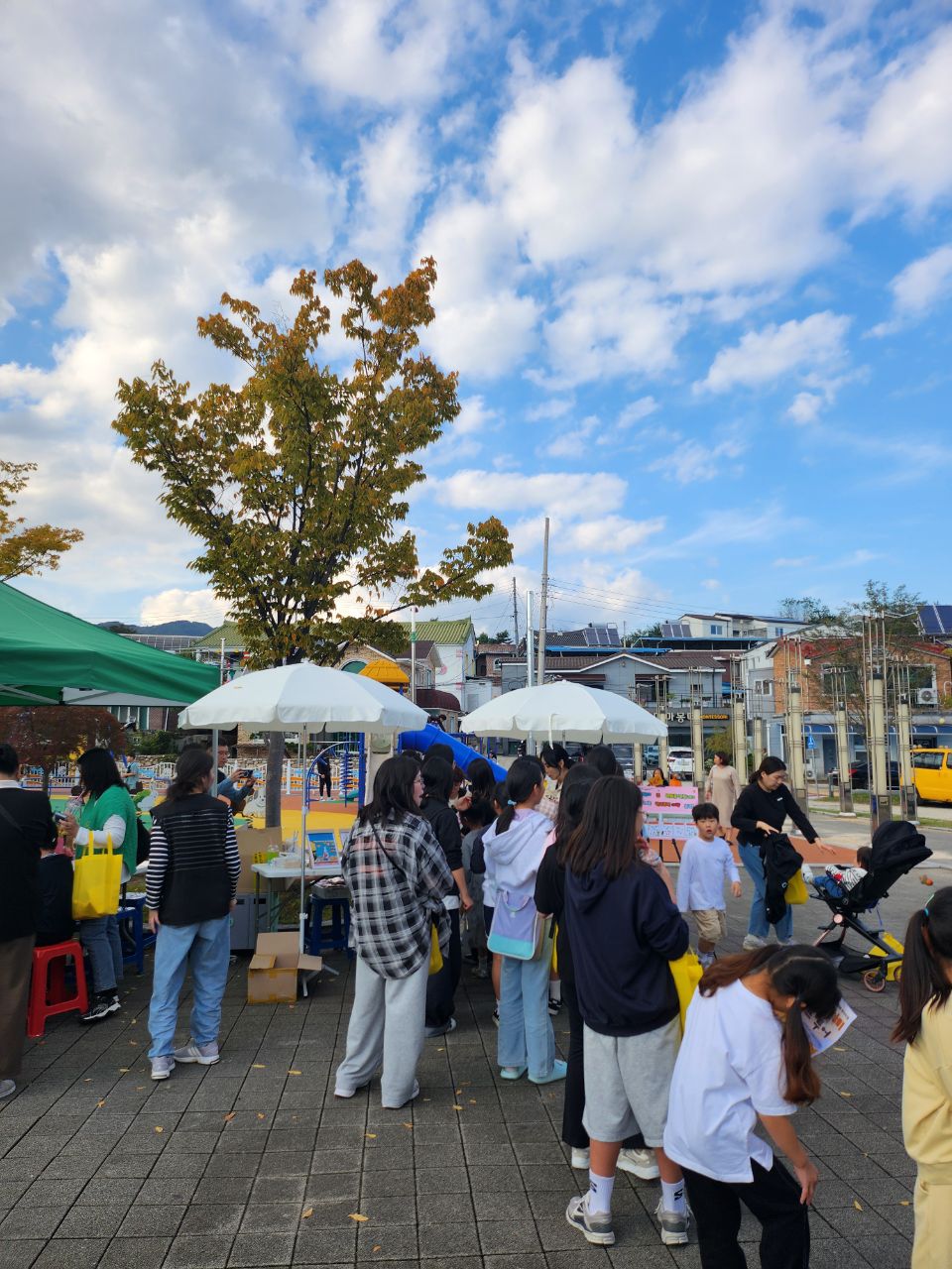 거창교육지원청, &#39;청소년어울림마당-가을을 부탁해&#39; 체험부스 운영 - 관련이미지2