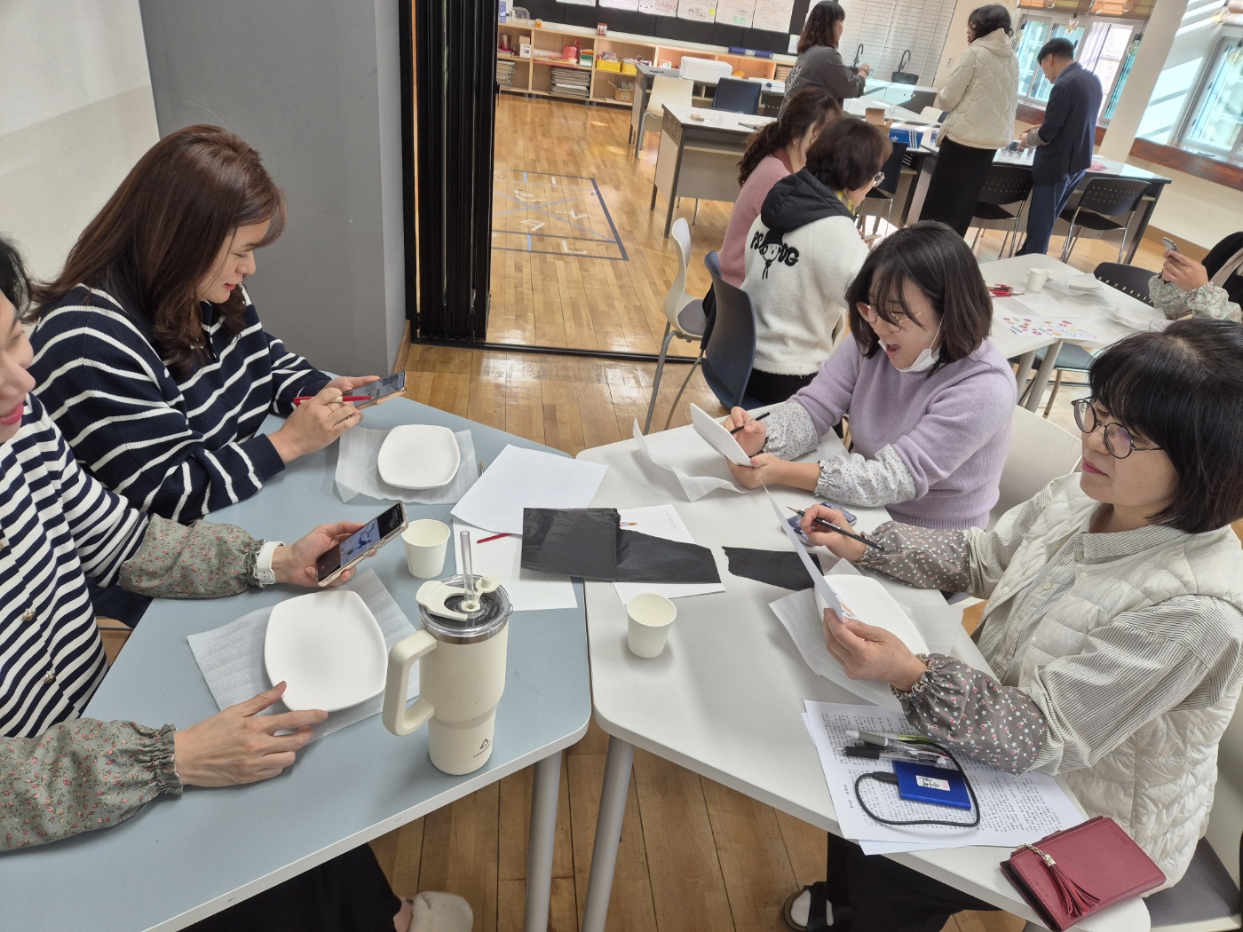 진주봉원중, 색으로 빚은 우리만의 그릇 - 관련이미지4