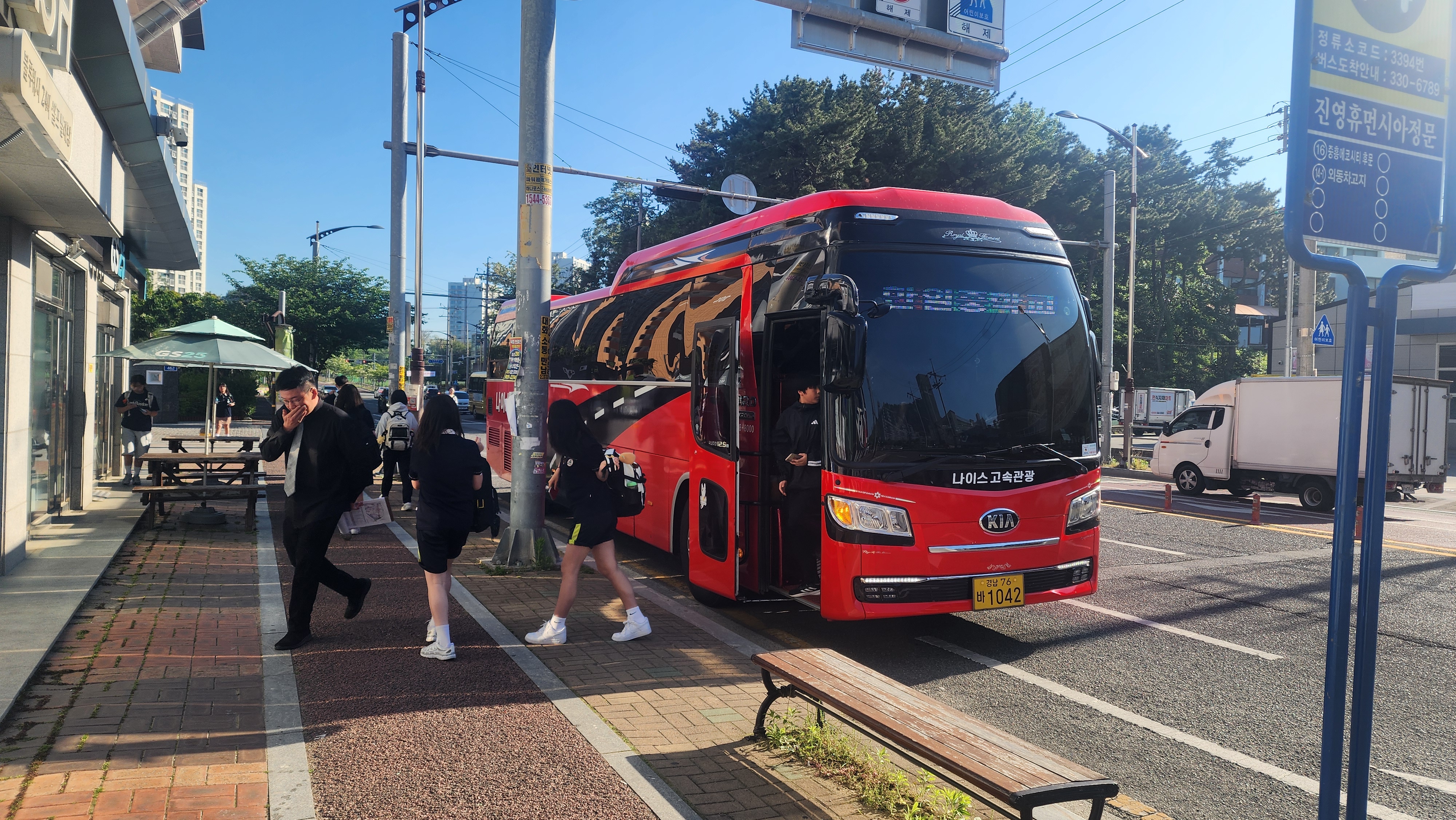 한얼중, 학교통학버스 첫 운행 - 관련이미지3