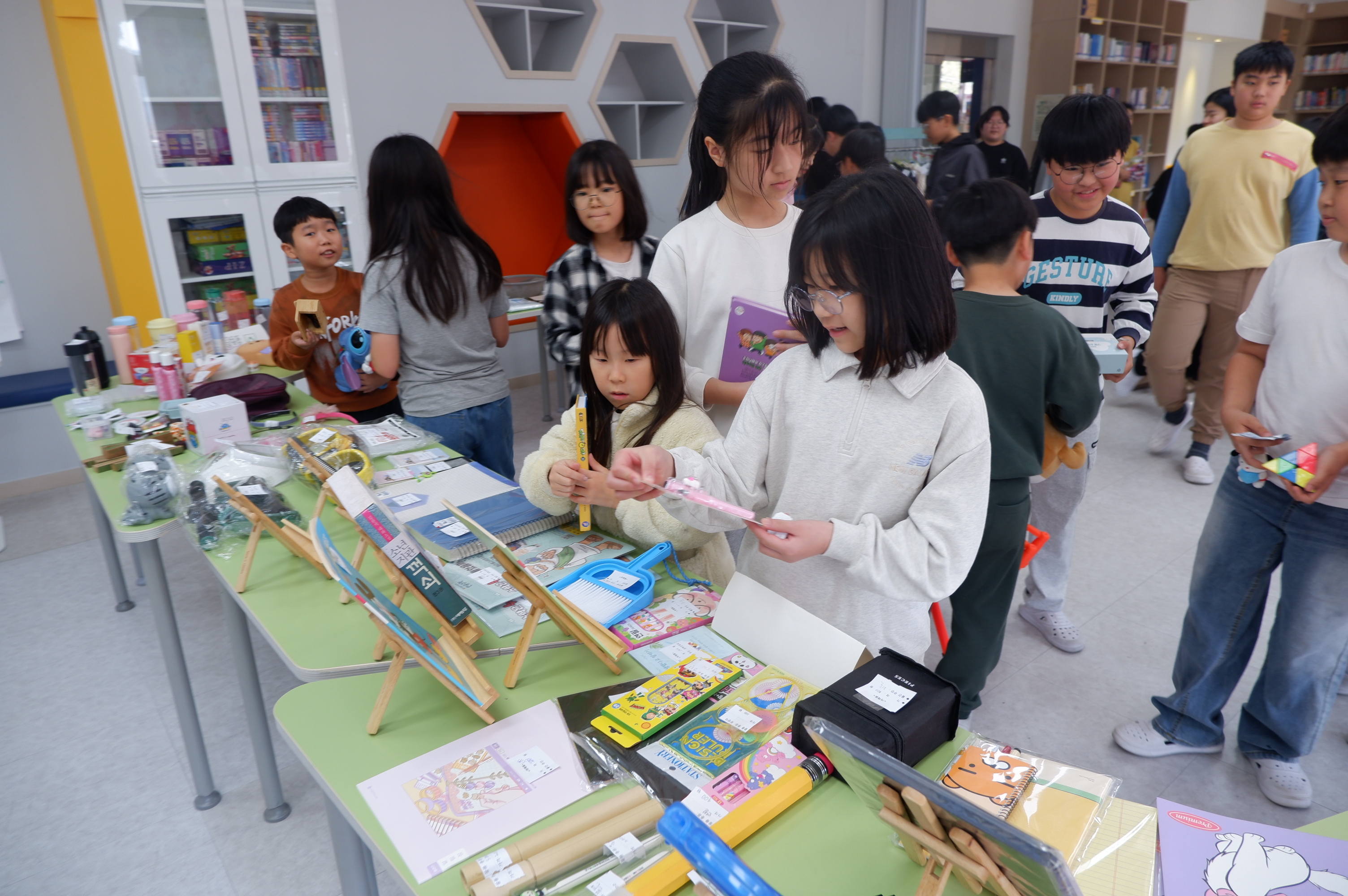적량초, ‘가을을 담은 배움’… 학년별 프로젝트 수업 활짝 - 관련이미지3