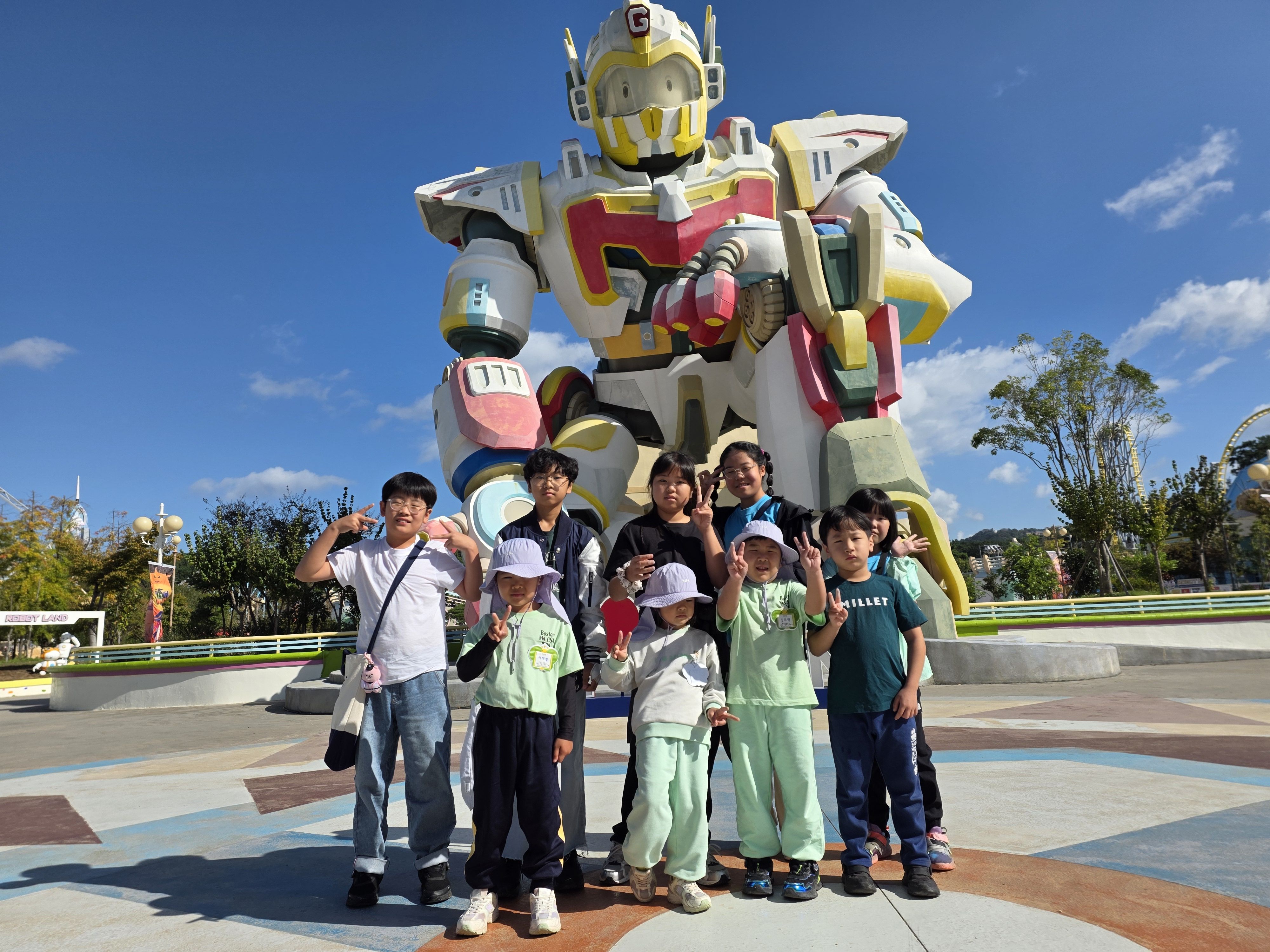 초계초덕곡분교장․병설유치원, 로봇과 함께 배우는 신나는 하루! - 관련이미지1