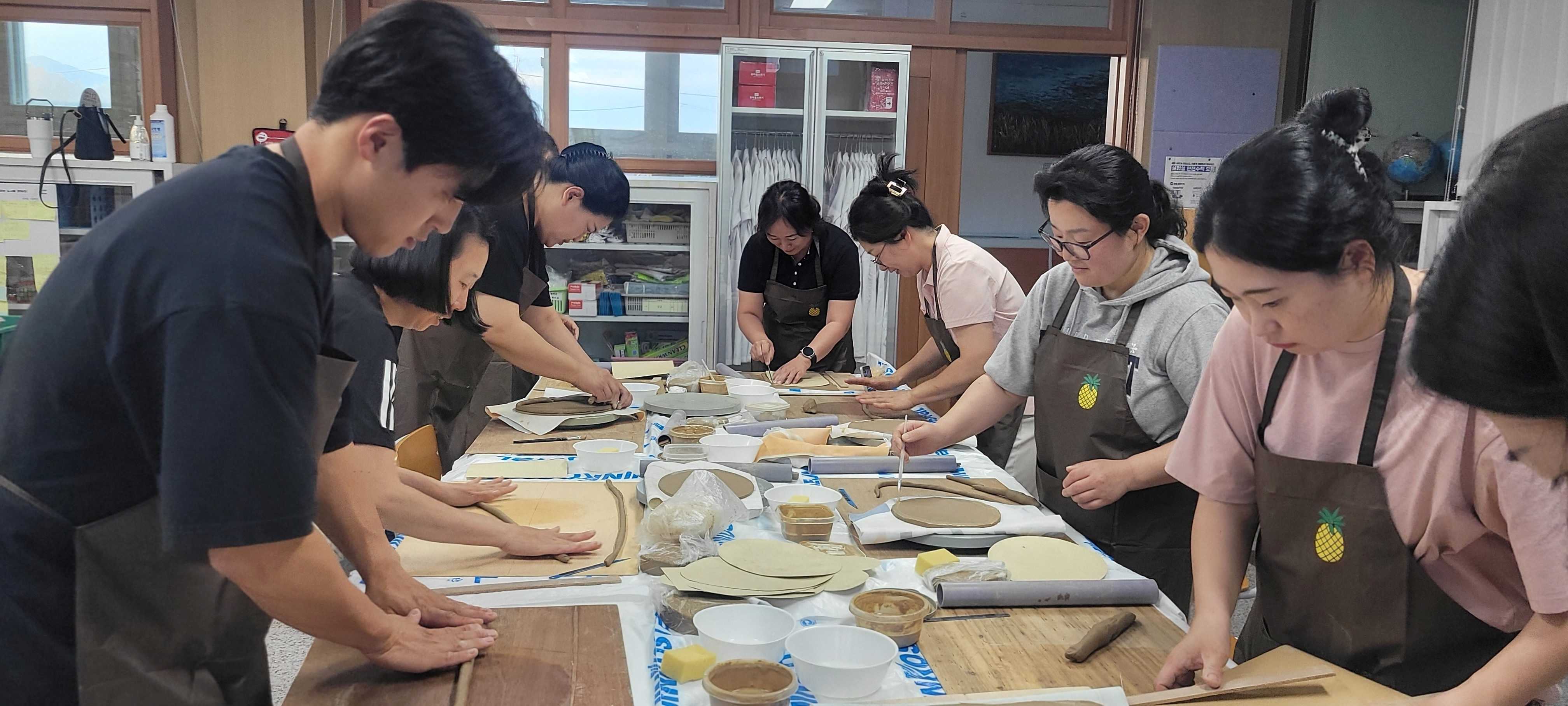 학부모가 배워서 학생을 가르치는 아이사랑 행복동행 학부모 도예교실 - 관련이미지2