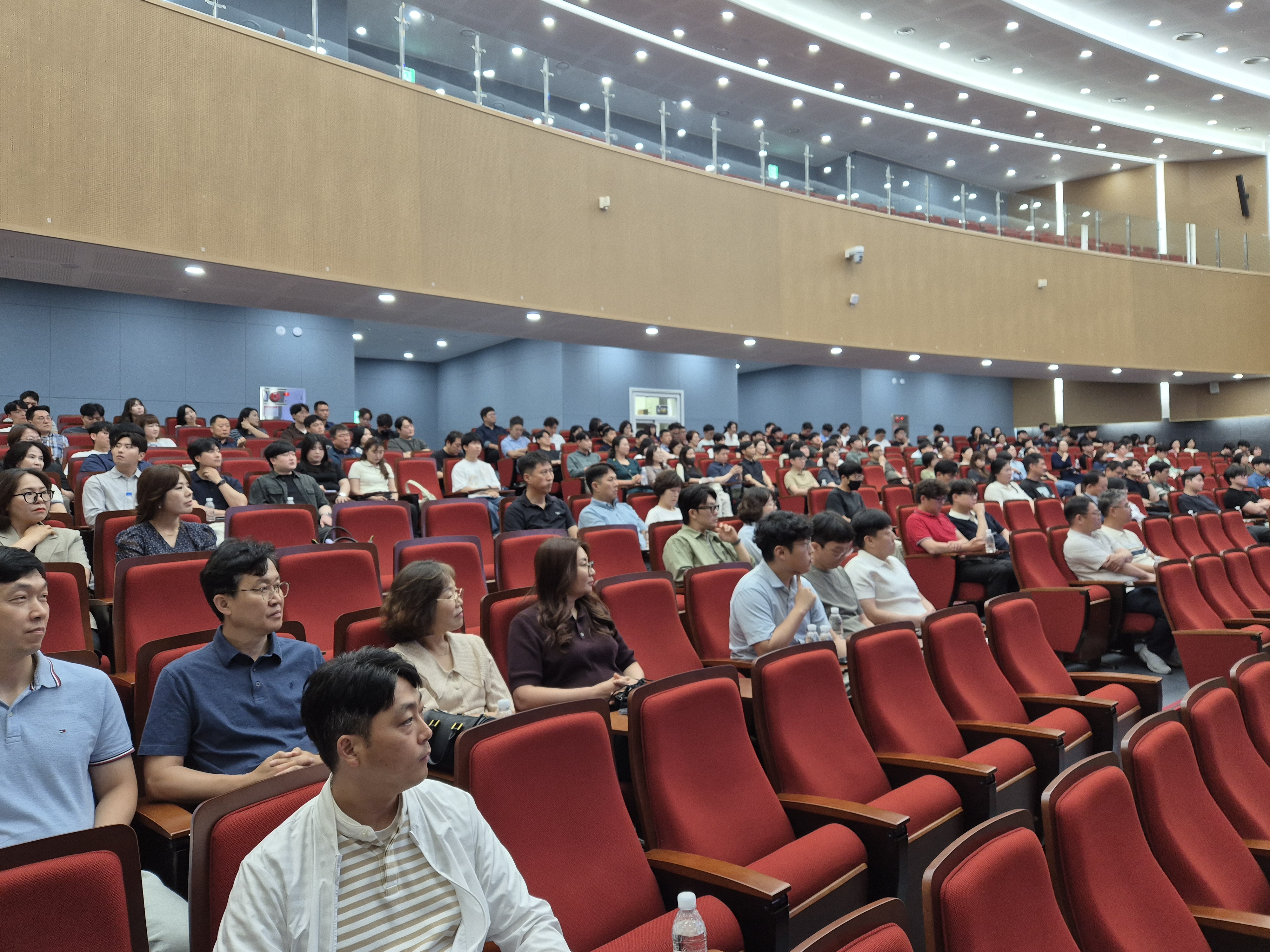 경남교육청, 사립학교 사무직원과 소통하며 함께 성장하다 - 관련이미지2