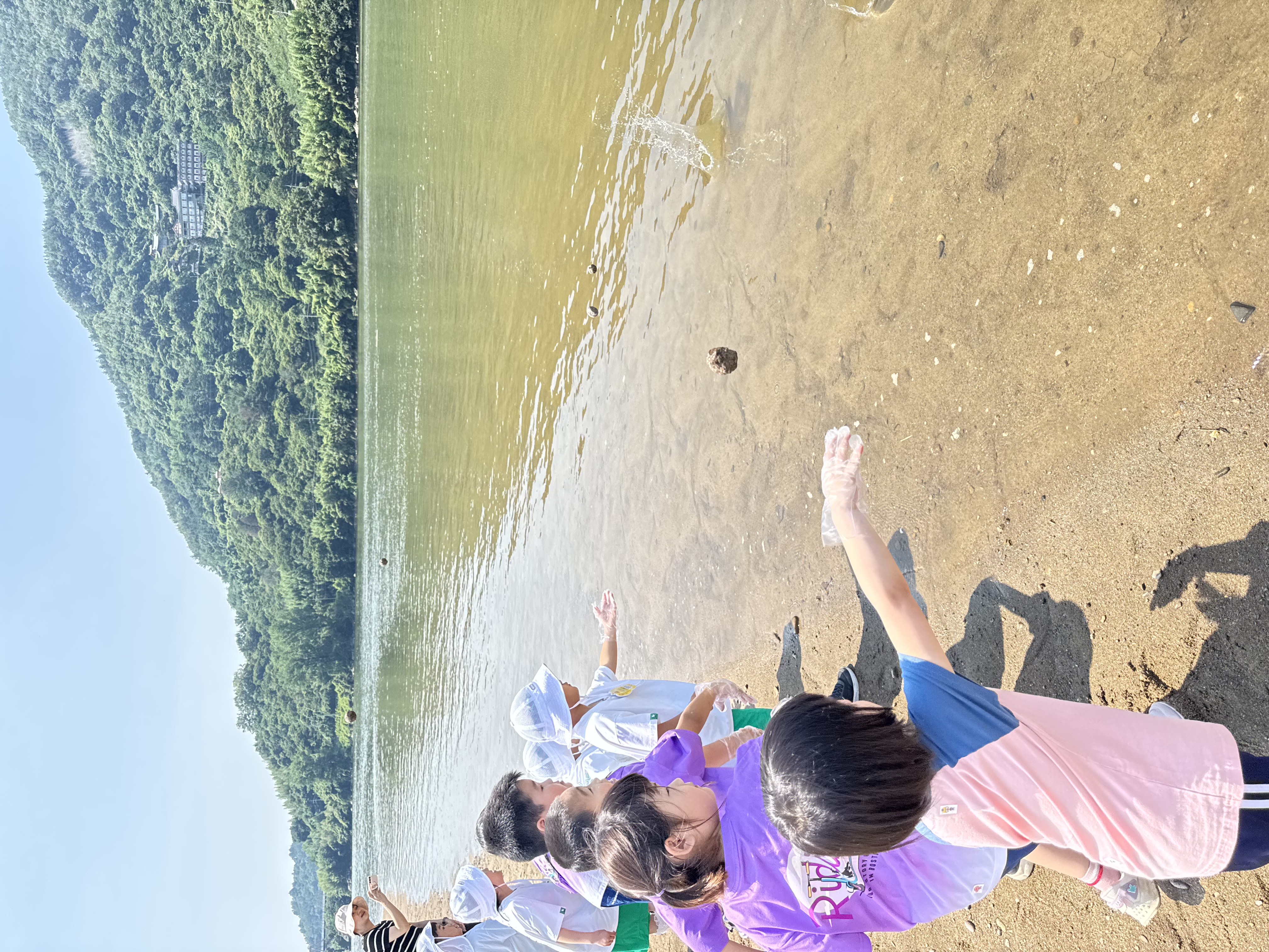 악양초병설유치원, 모두 함께 외쳐요, 섬진강을 깨끗이! - 관련이미지3