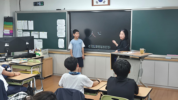 하동향교, 악양초에서 전통문화와 인문학의 향기를 전하다 - 관련이미지1