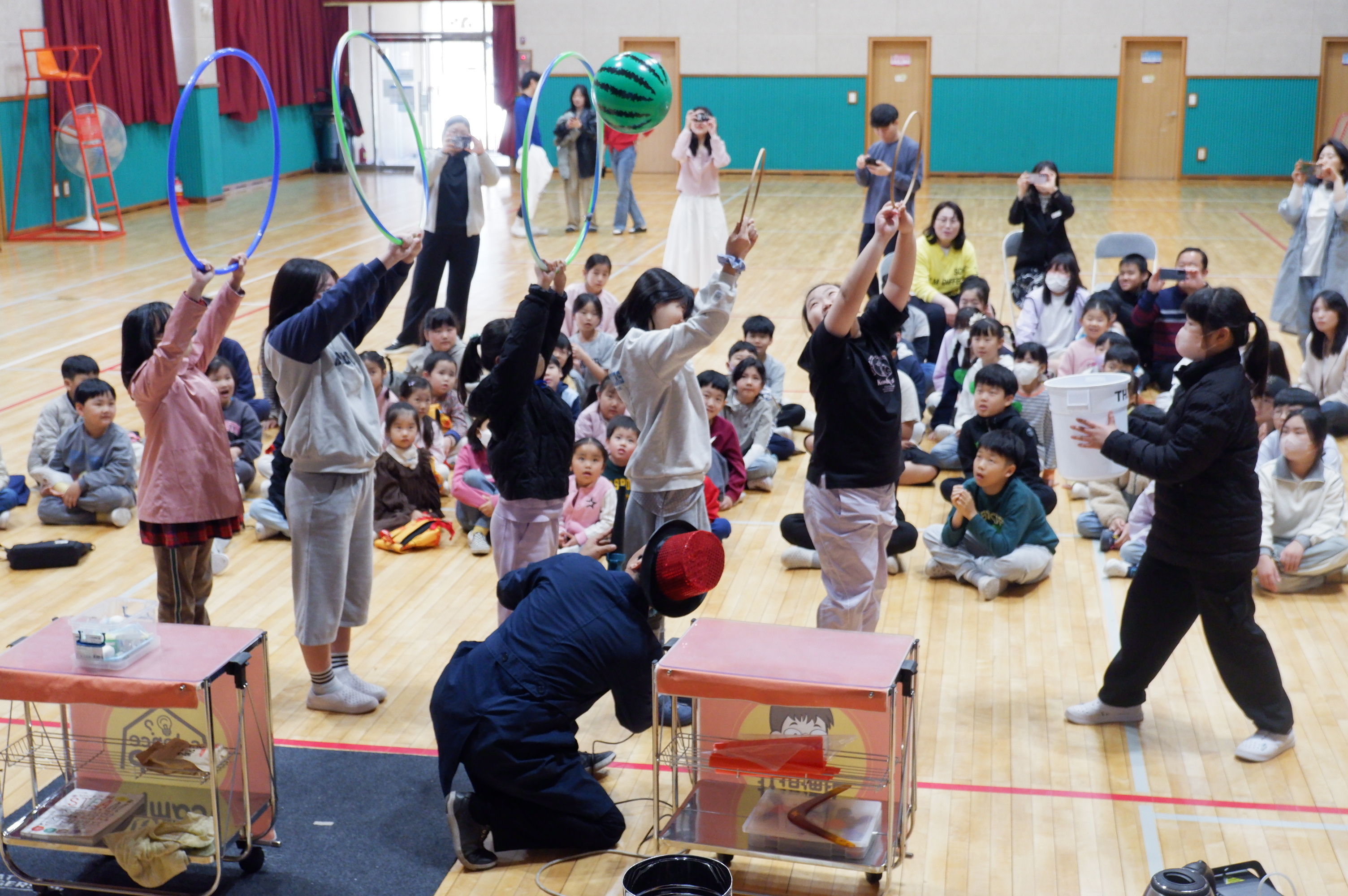 과학을 보고 만들고 느끼다!  - 관련이미지1