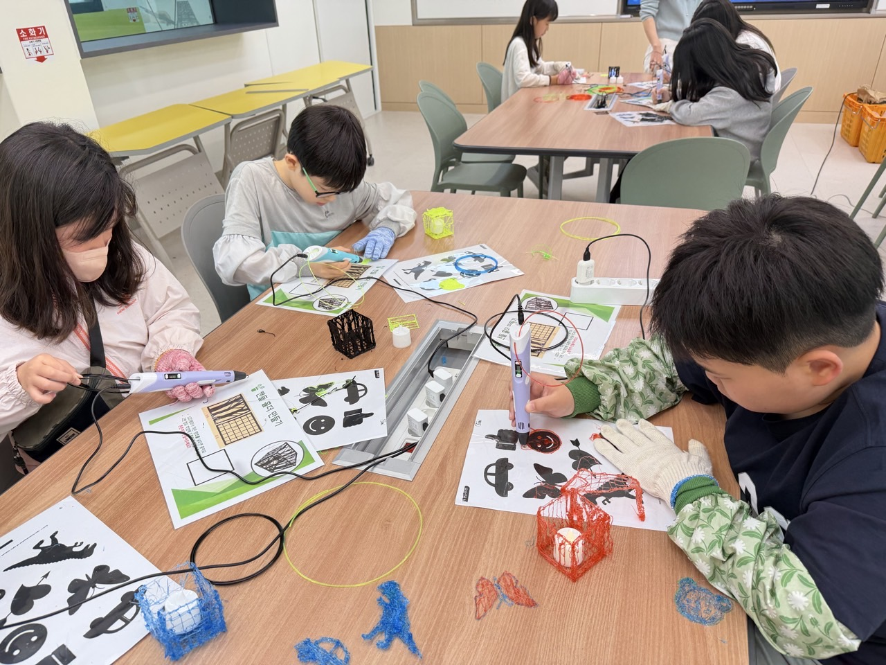과학과 함께하는 진로 탐색, 대암초 과학 축제 개최 - 관련이미지2