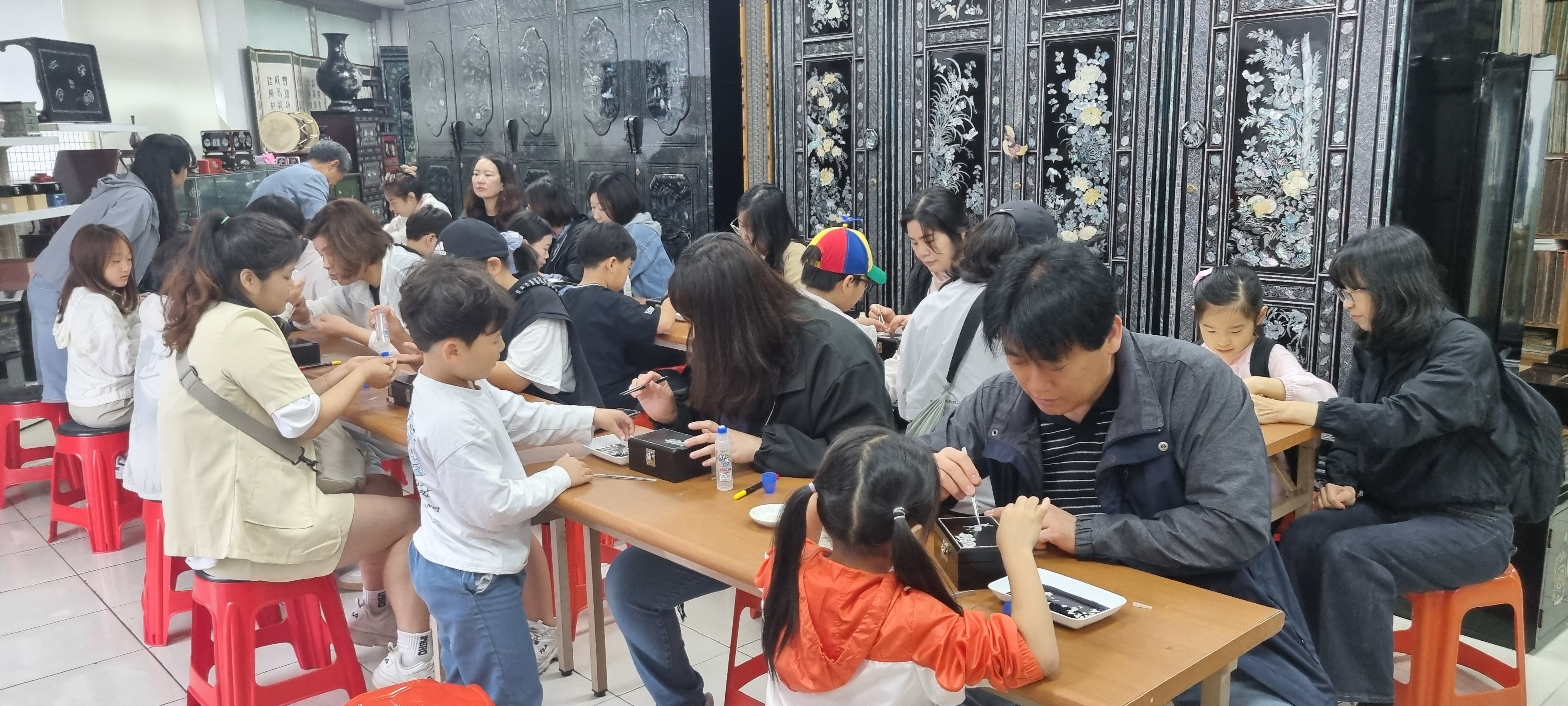 칠곡초, 자녀와 함께하는 학부모 문화예술기행 실시 - 관련이미지2