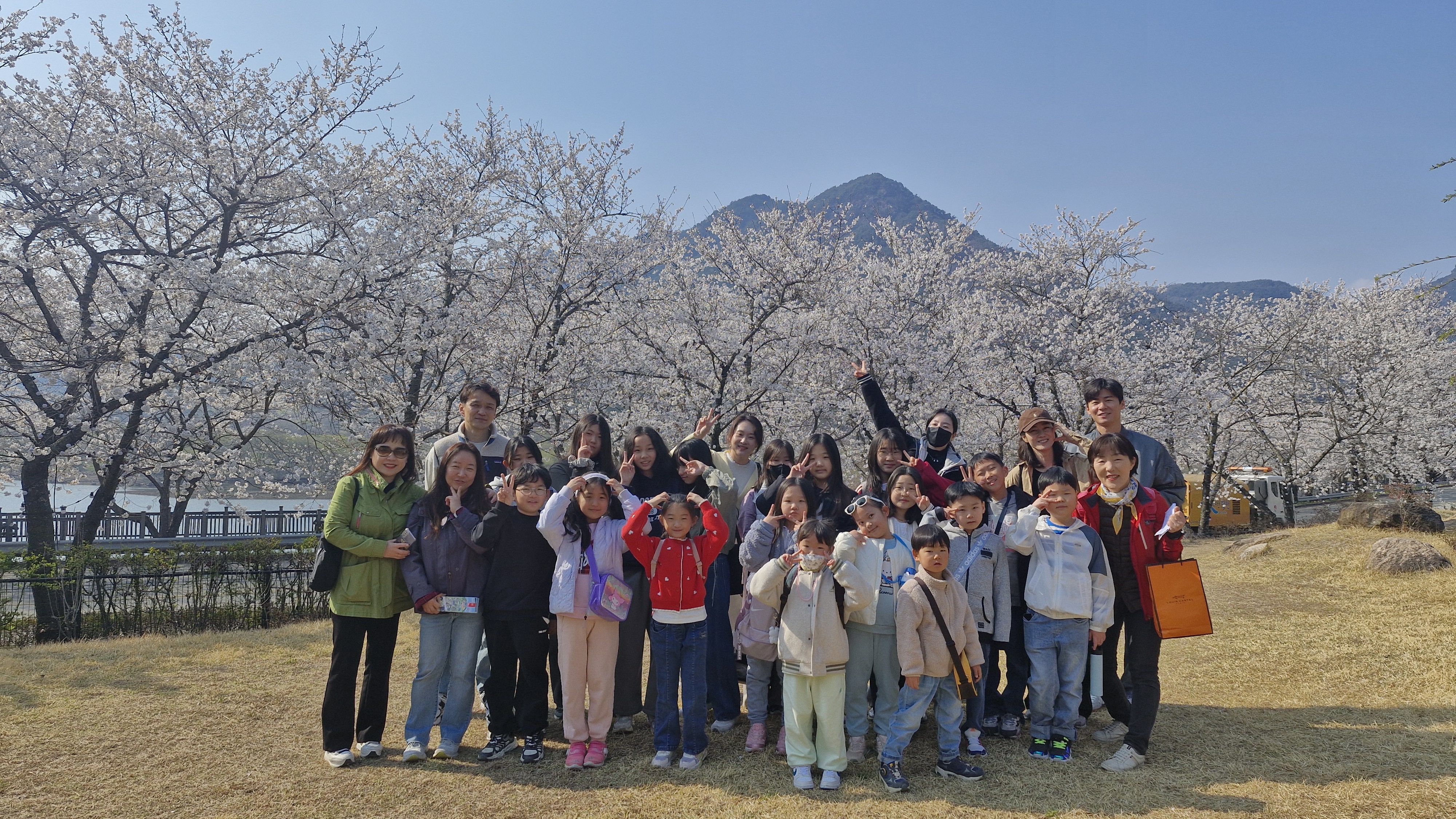 묘산초, 합천・대구에서 오감 만족 봄 계절학교 실시 - 관련이미지1