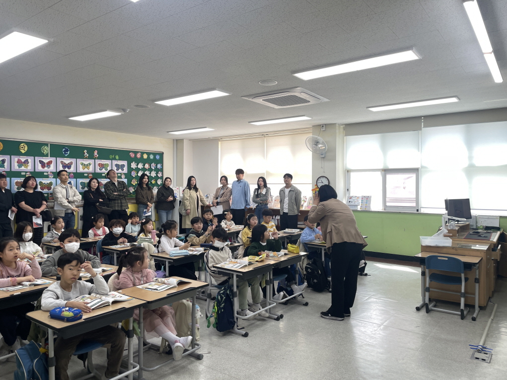 풍호초, 배움이 즐거운 학교 함께 성장하는 나눔의 장 - 관련이미지3