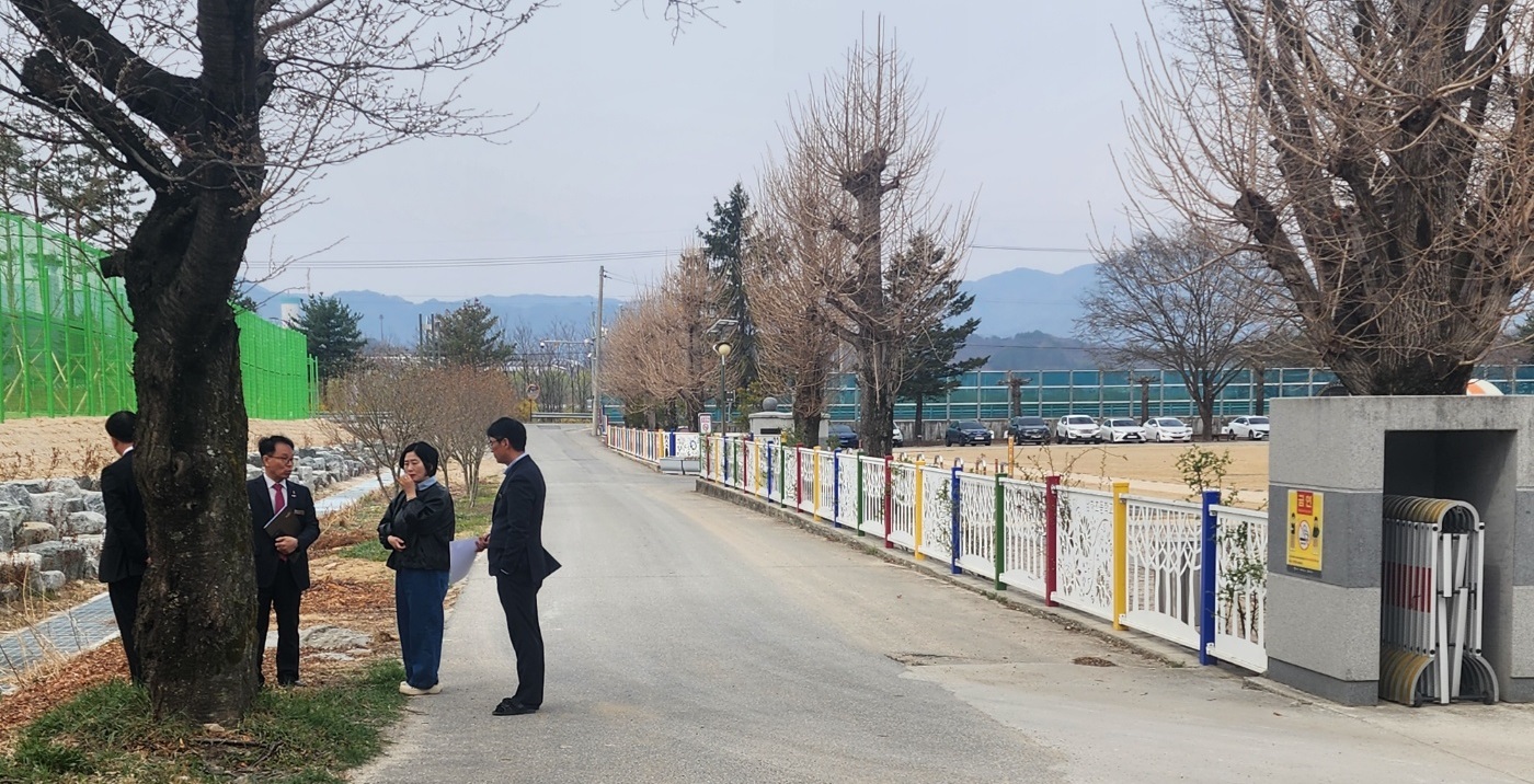 살피고 지원하는 교육장 학교 방문 업무협의회 - 관련이미지3