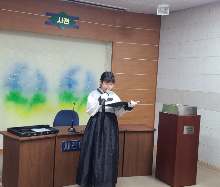 사천초, 광복 100주년을 향한 희망 타임캡슐 봉입식 개최 - 관련이미지1