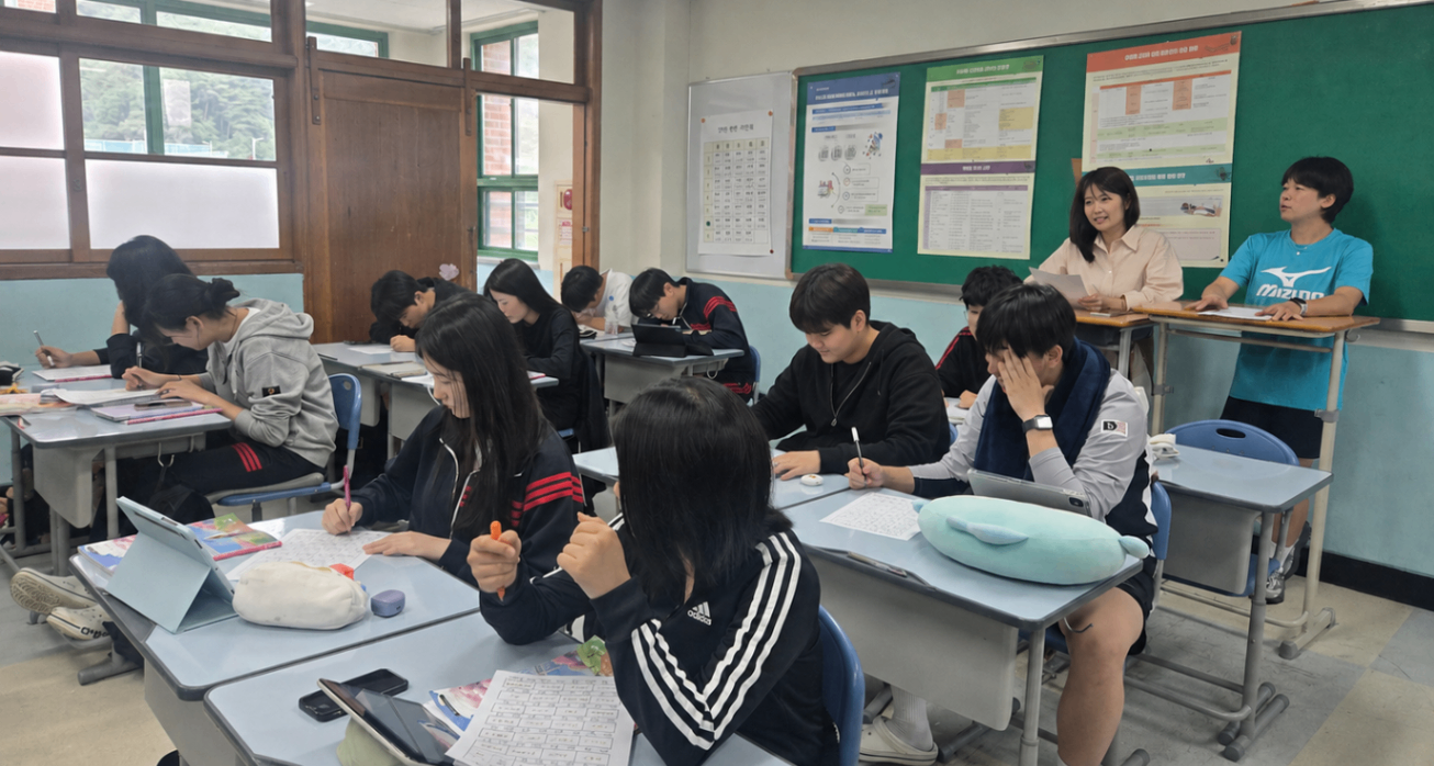 창원명곡고, 전문적학습공동체 연계 수업나눔으로 교실 변화 이끈다  - 관련이미지1