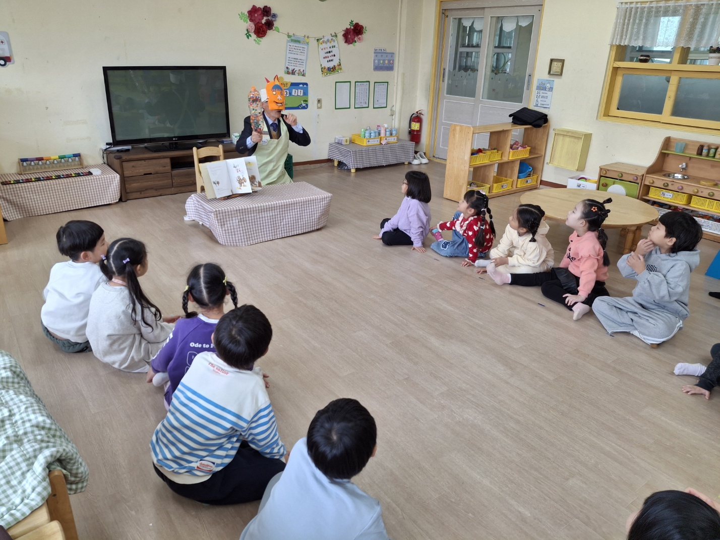 천령유, 동화로 생각가득! 행복쑥쑥! 함양 스토리마마앤파파 - 관련이미지1