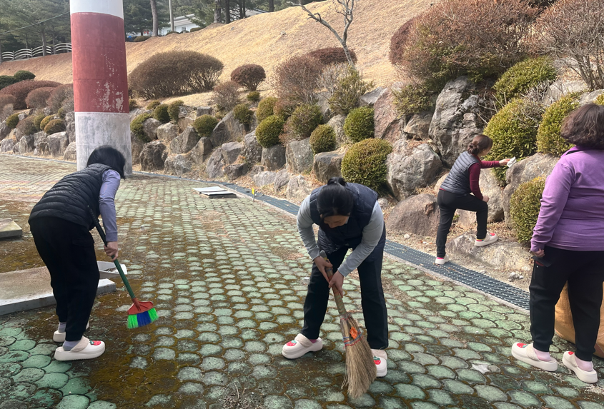 새학년 학생맞이 준비 완료(얘들아 어서와~) - 관련이미지2