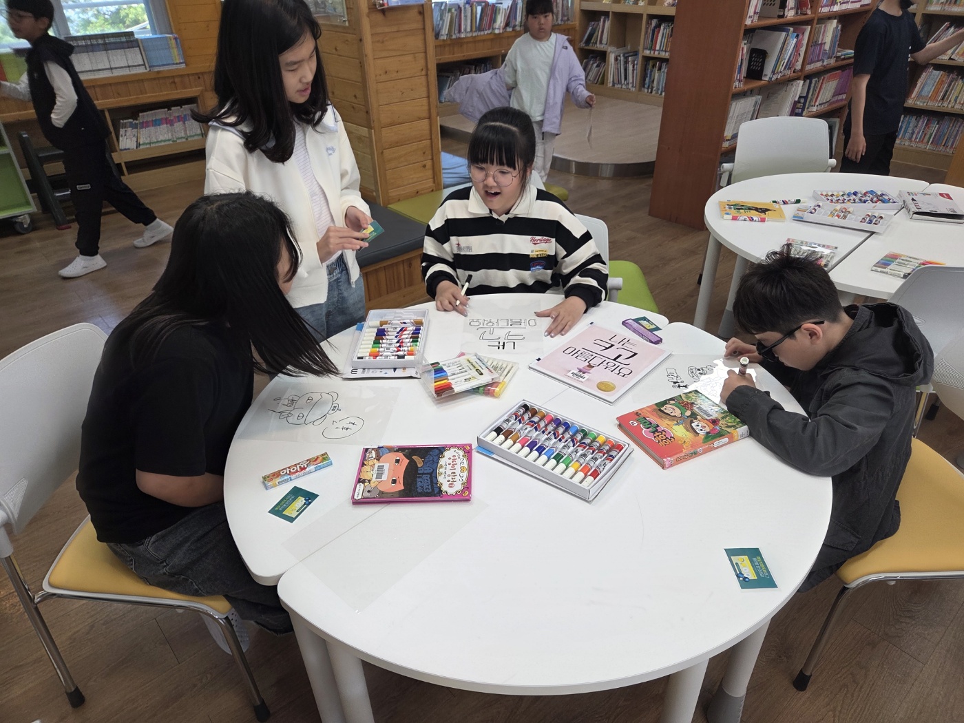 사등초, 세계 책과 저작권의 날 맞아 독서주간 운영 - 관련이미지2