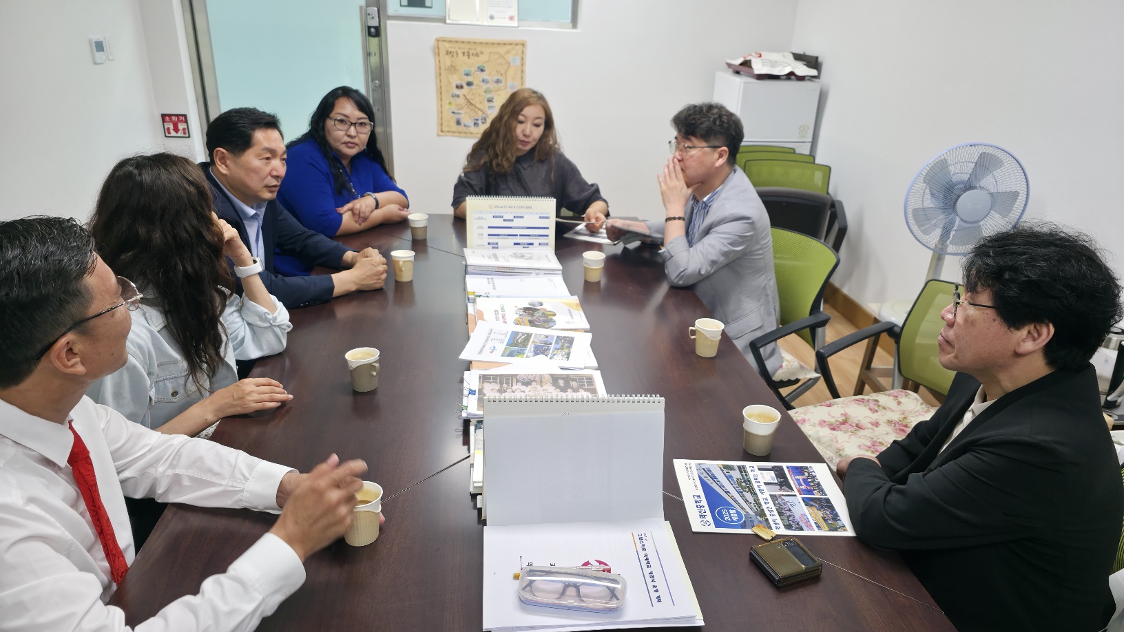 몽골 울란바도르시 7학교, 의신중학교 방문 - 관련이미지3