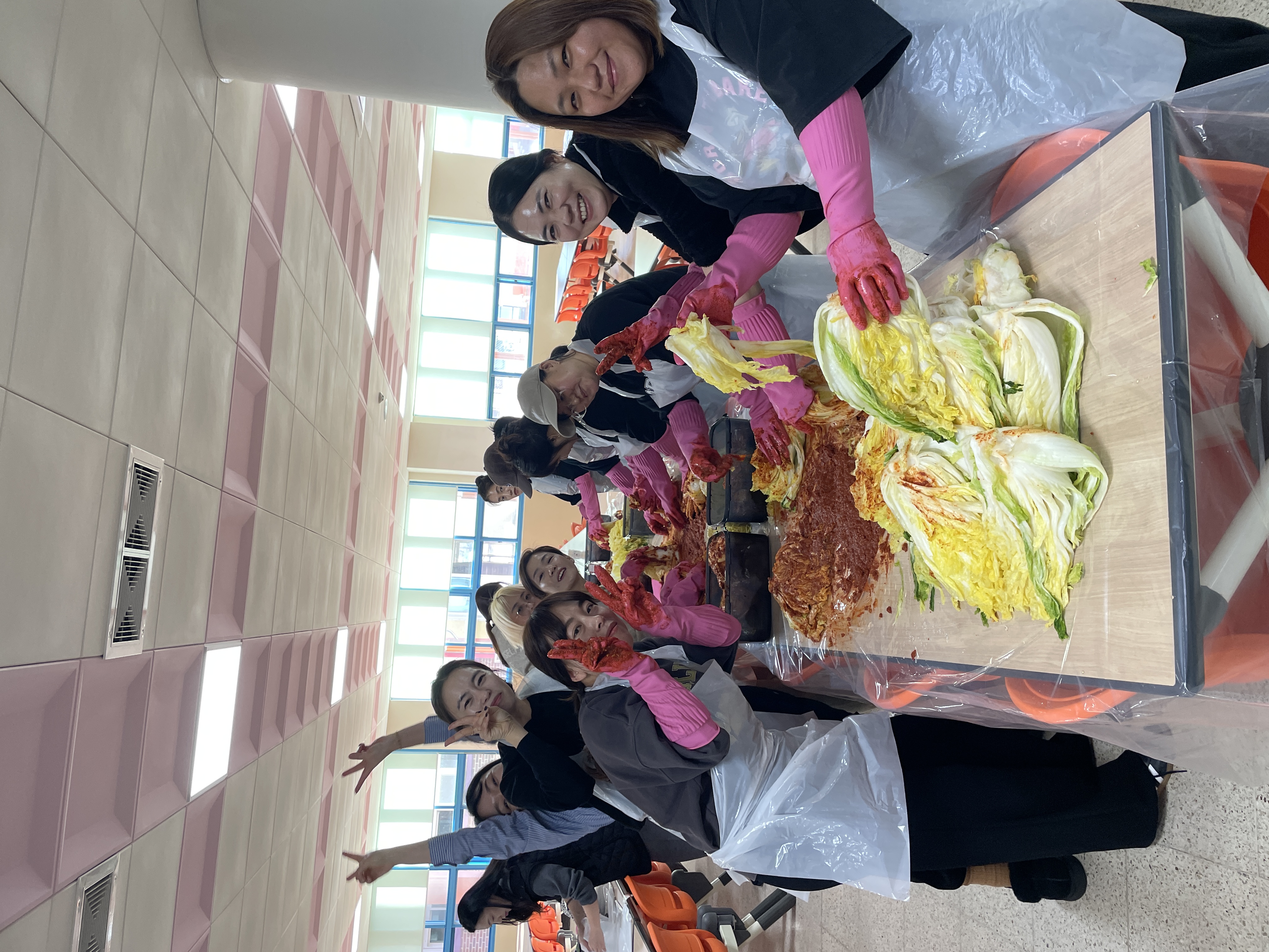 하동초, 교육공동체와 함께하는 지역 사랑 김장 나눔 활동  - 관련이미지2