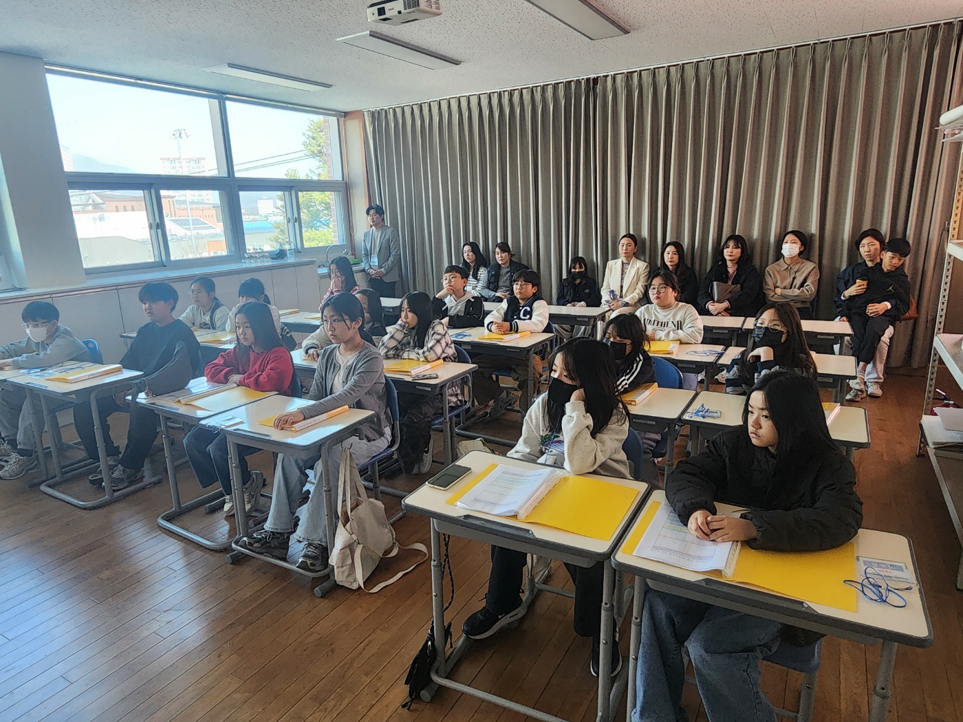 꿈을 향해 날아오르다! 거창교육지원청 영재교육원 힘찬 출발 - 관련이미지2