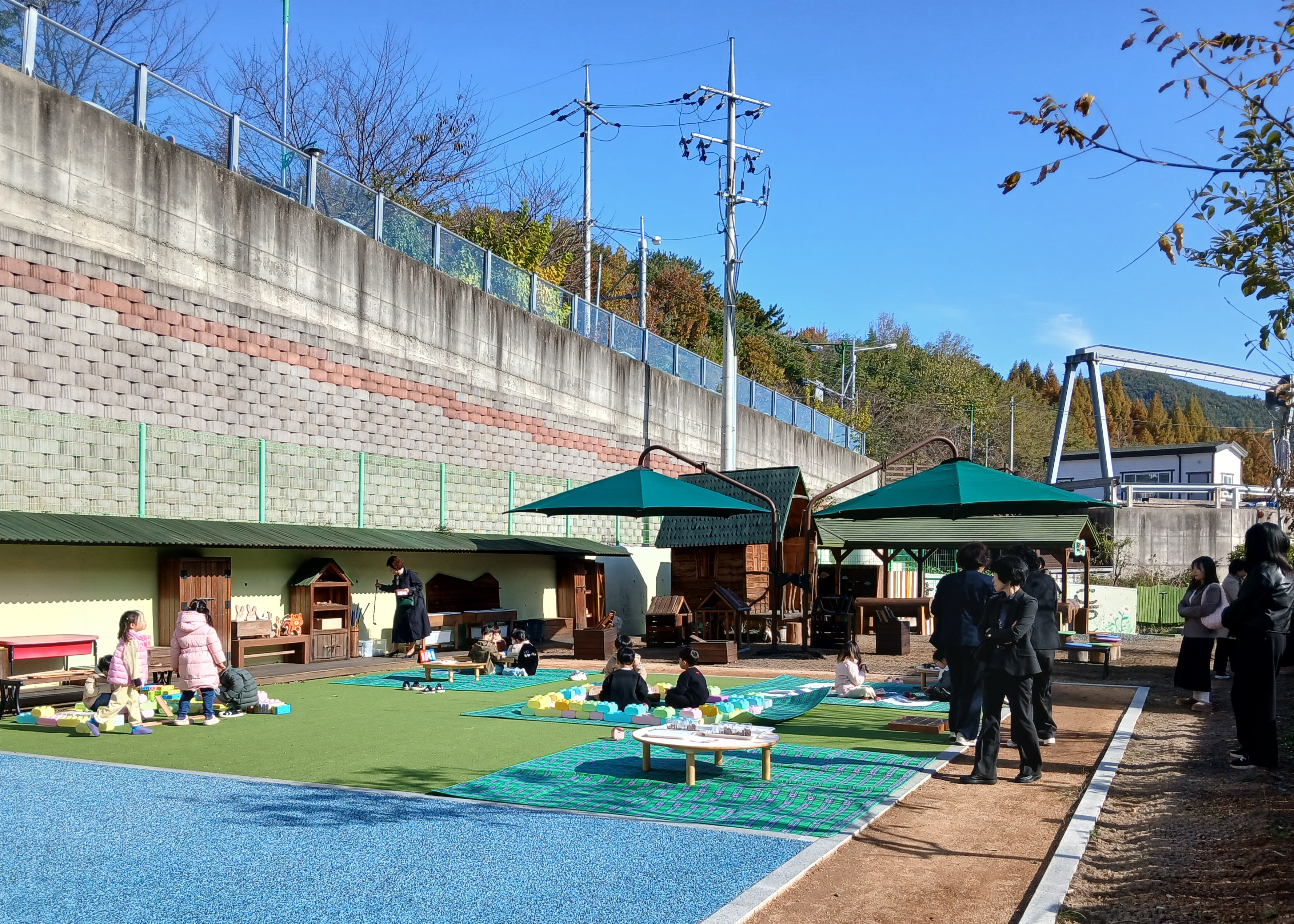 창원진달래유치원, ‘자연과 함께하는 생태놀이’로 행복학교 수업 나눔 실시 - 행복학교 2년차 학교공개의 날 운영 -  - 관련이미지3