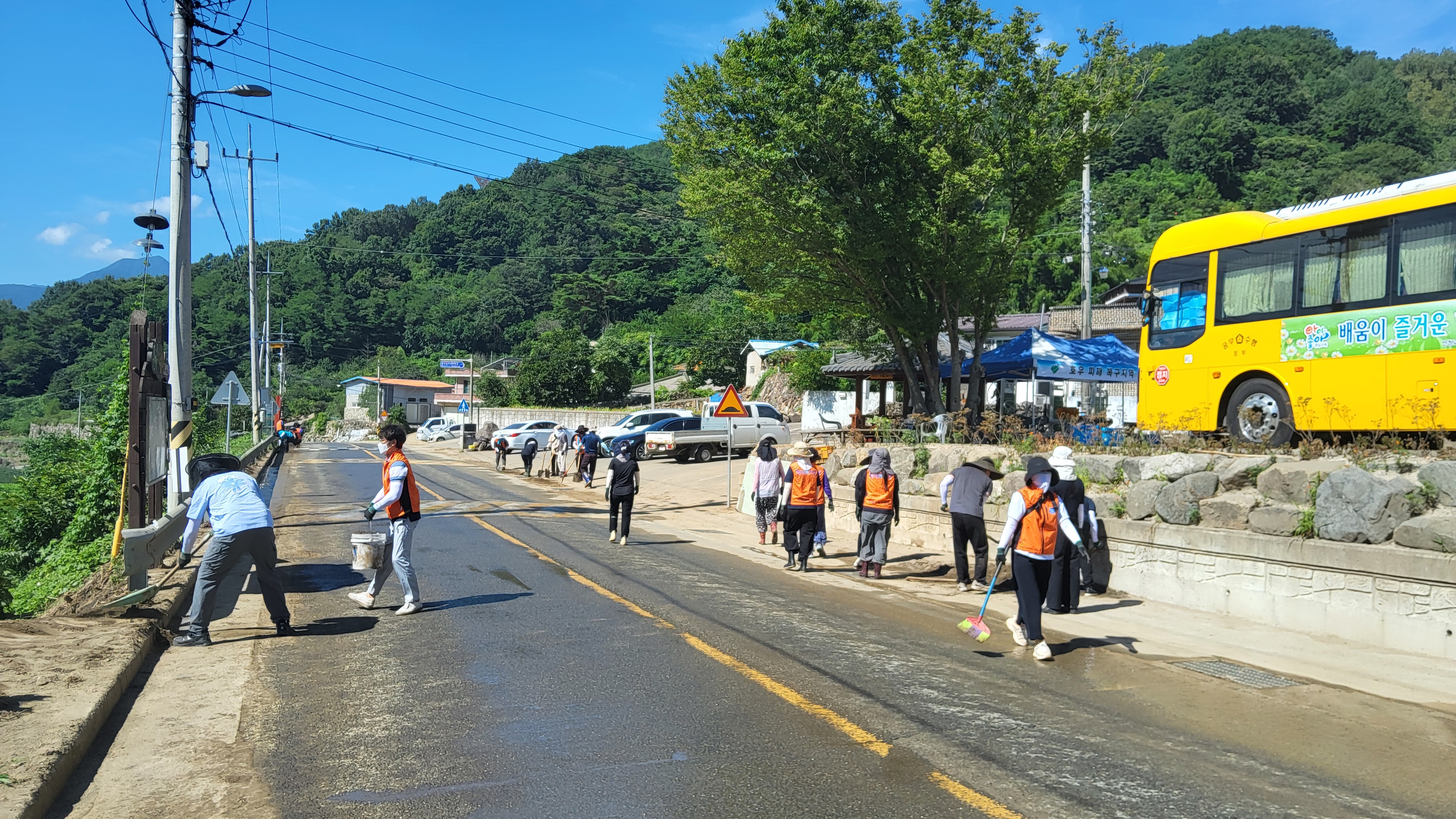 “산청교육지원청, 수해지역 찾아 복구에 구슬땀” - 관련이미지2