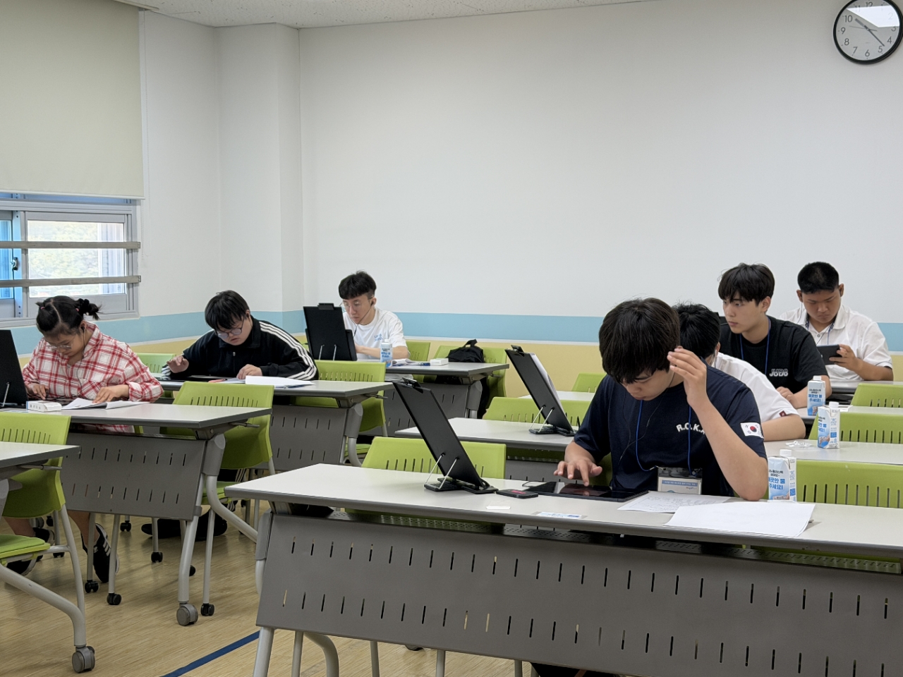 경남 장애학생들, 디지털 무대에서 꿈을 펼치다! - 관련이미지2