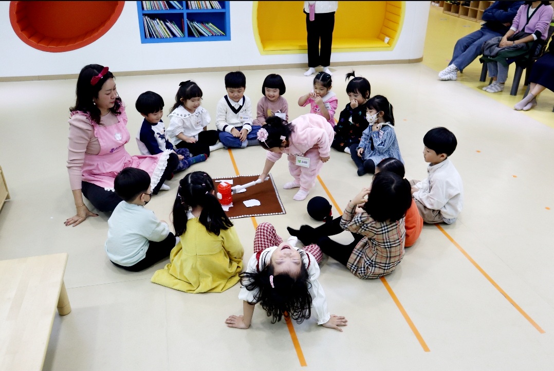 거제용소초병설유, 특성화 활동 공개수업 주간 운영! 유아들의 흥미를 고려한 다양한 활동 공개! - 관련이미지2