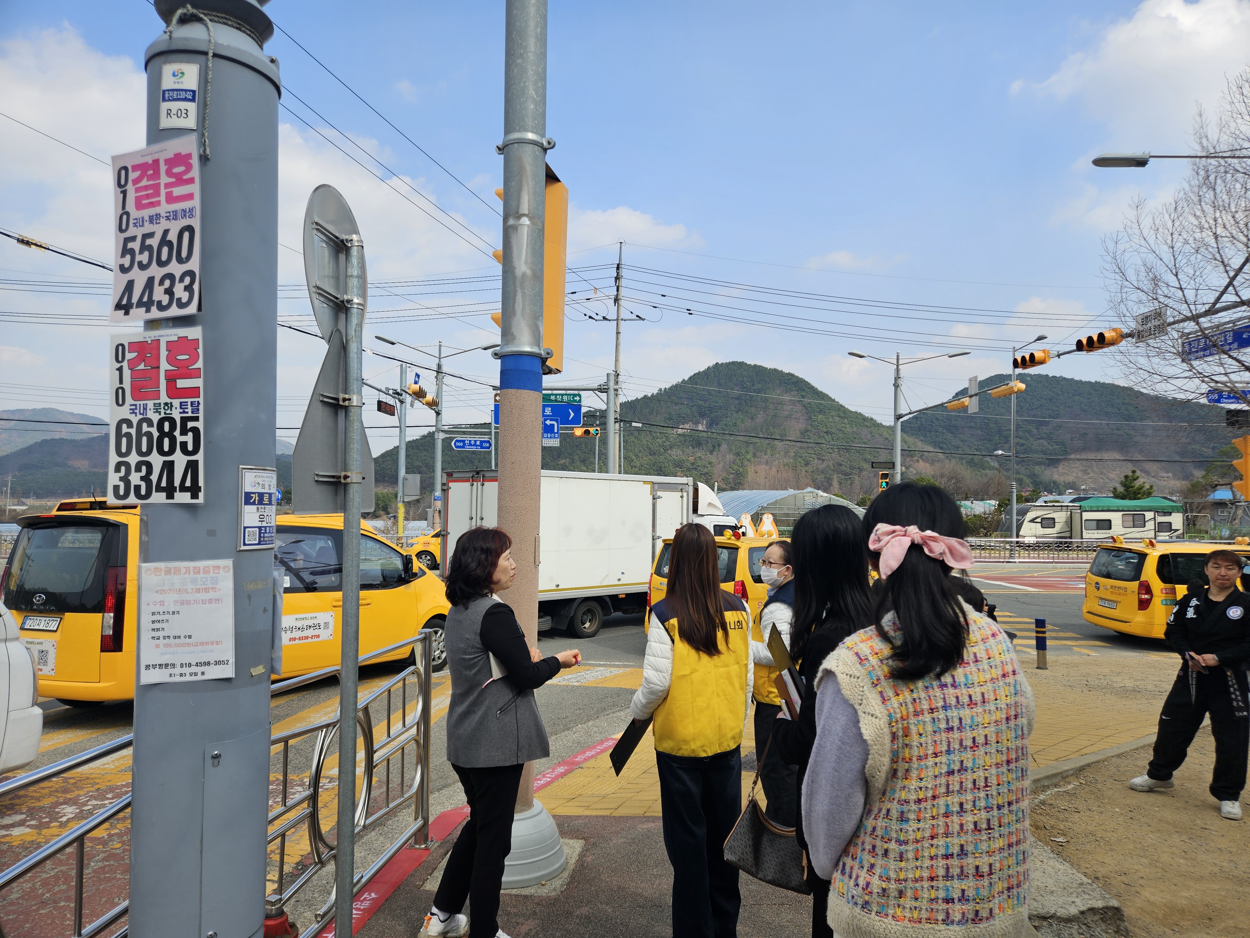 경남교육청, 아이들 눈높이로 통학로 안전 사각지대 살핀다 - 관련이미지3