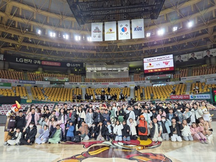 명덕초, ‘프로농구 관람 체험 활동’실시 - 관련이미지1