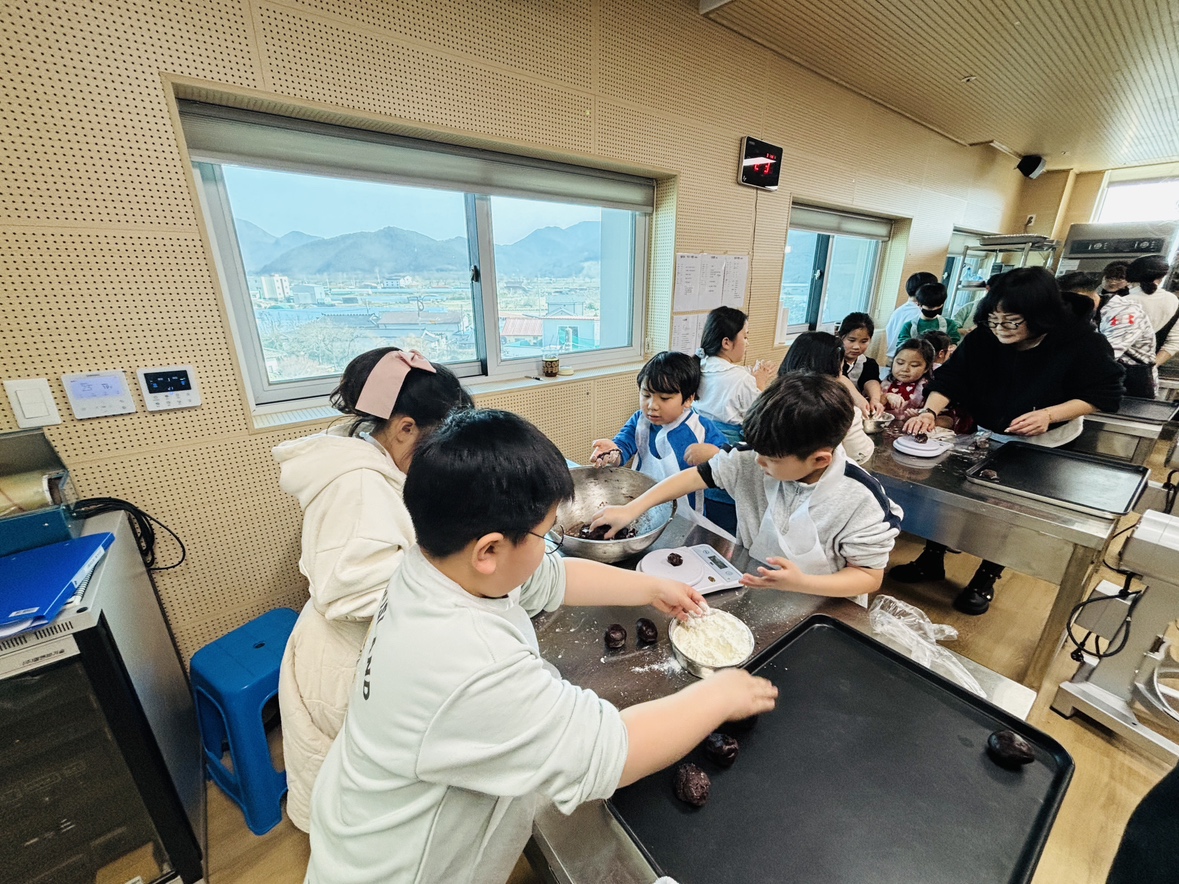 밀양교육지원청, 읍면지역 공동ㆍ특색 방과후학교 개강 - 관련이미지1