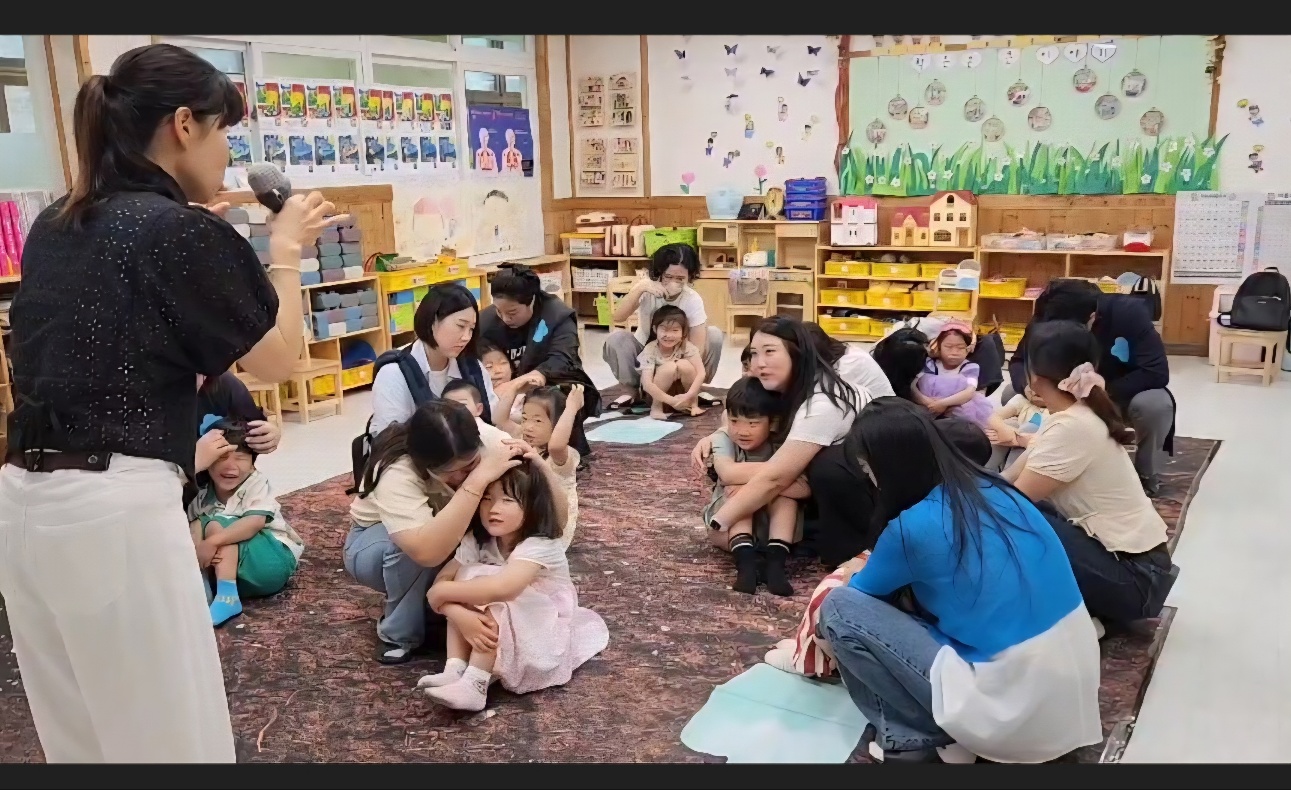 회원초등학교병설유치원 학부모 참여수업 운영 - 관련이미지1
