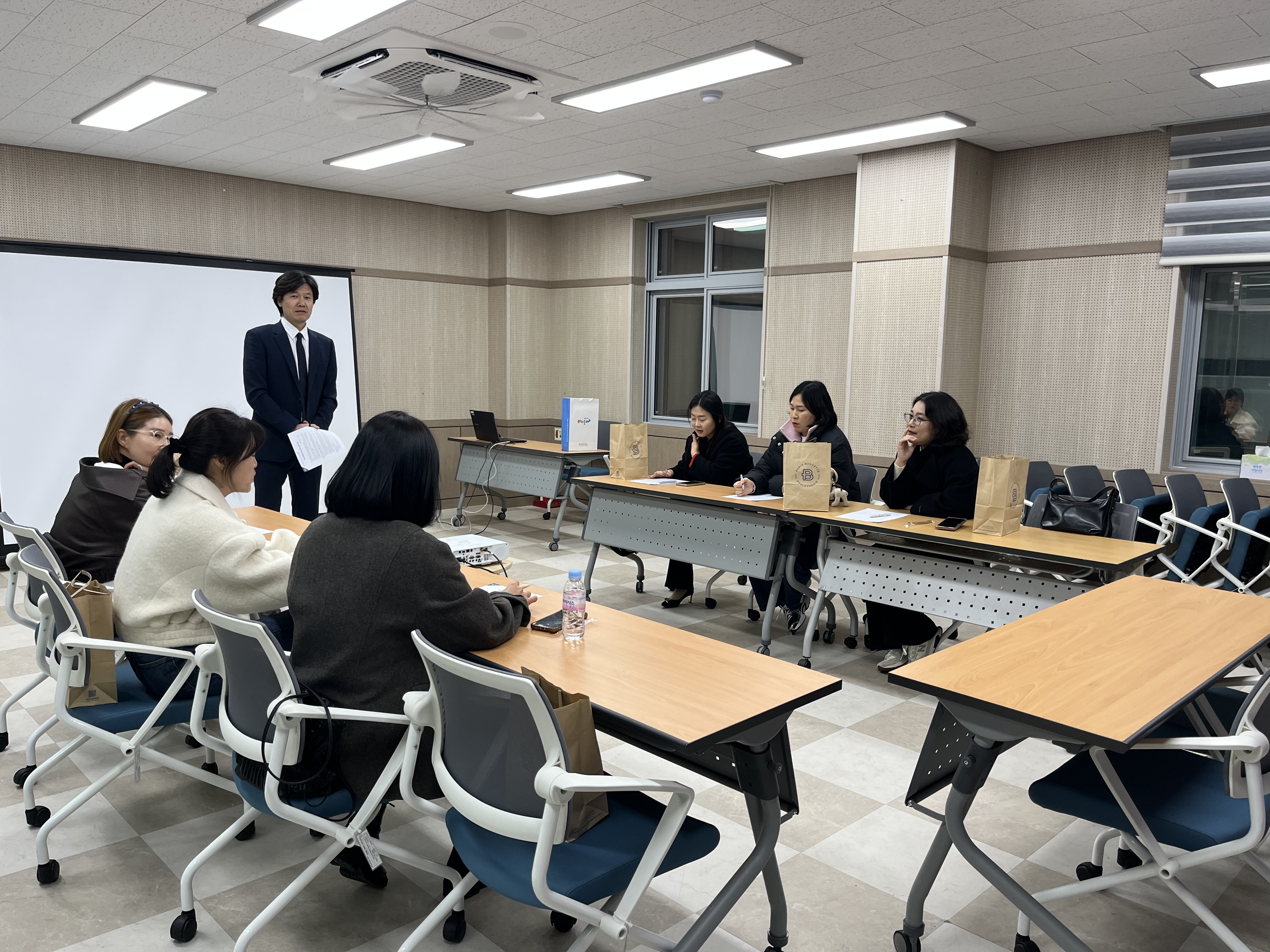 성공적인 학교생활의 첫걸음! 의령교육지원청, 학교급별맞춤형 학부모 강좌 운영 - 관련이미지1