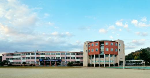 칠원고등학교, 2026학년도 대입에서 재학생 중심 서울대 4명 합격 …과정 중심 진학 지도의 결실 - 관련이미지