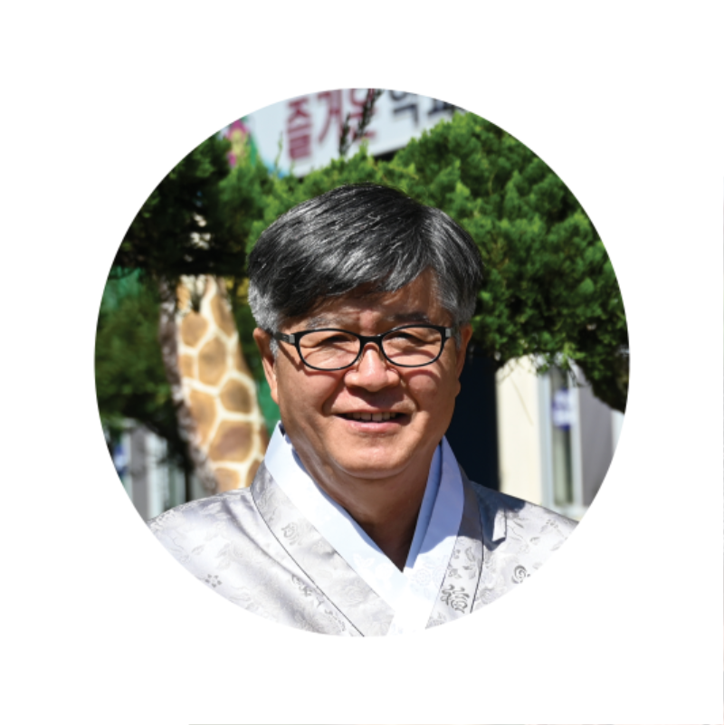 교장선생님_얼굴.png