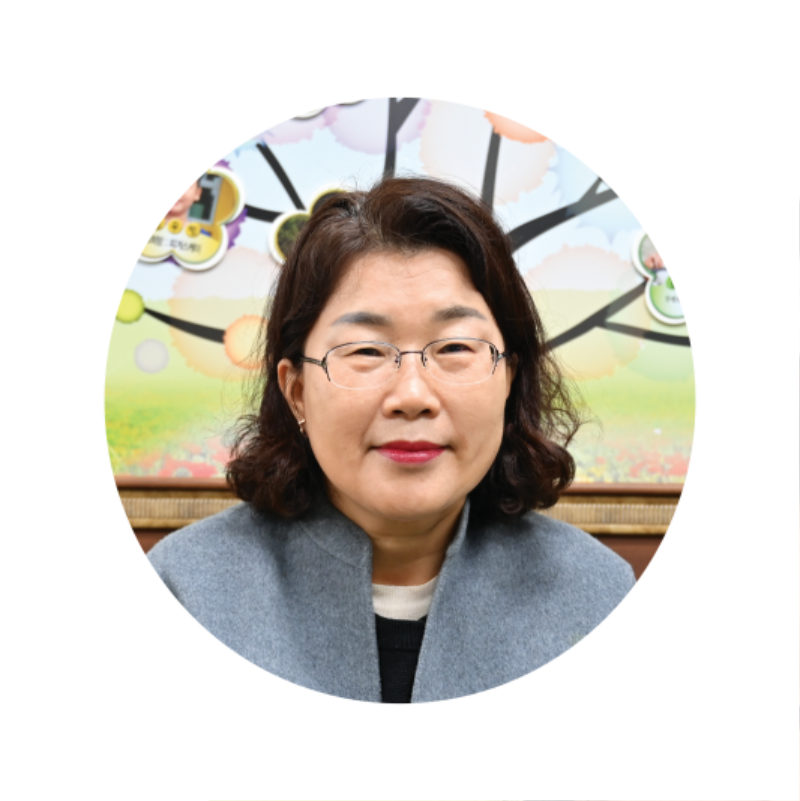 김민숙 교장.png