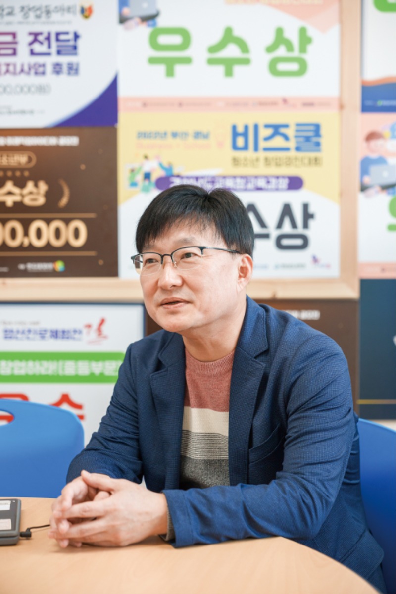경남교육가족을 만나다4.jpg
