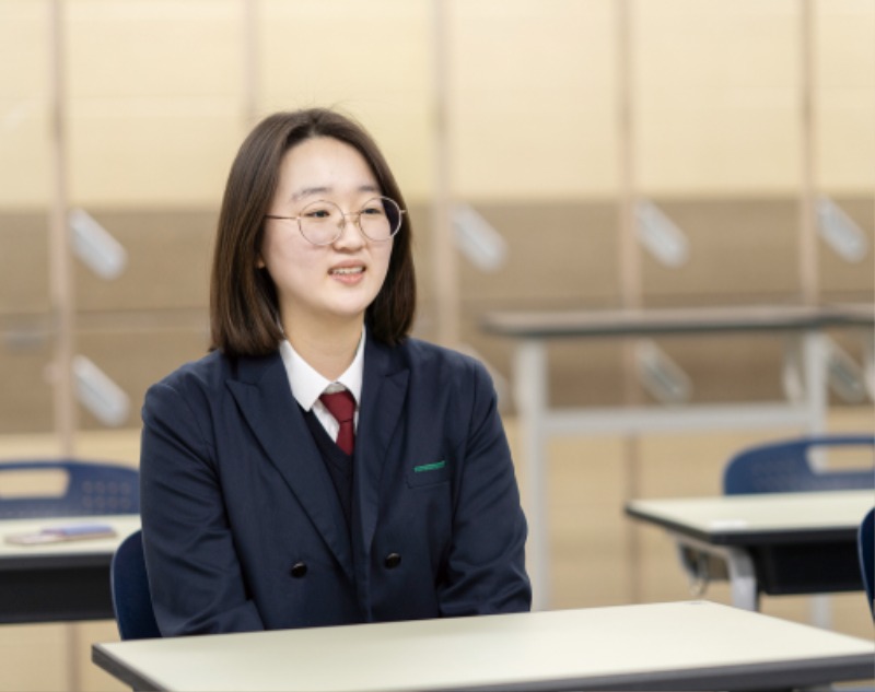 요즘아이 4월호 2.jpg
