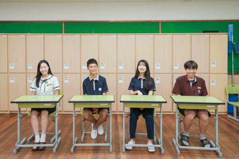 8월호 요즘아이 2.jpg
