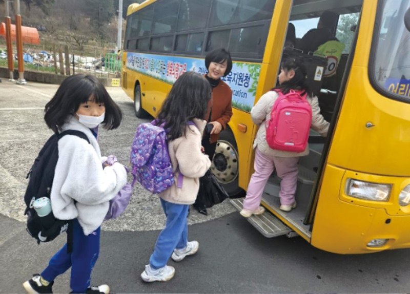 ㅈㅓㅇㅊㅐㄱ4p-ㅅㅏㅈㅣㄴ4.jpg